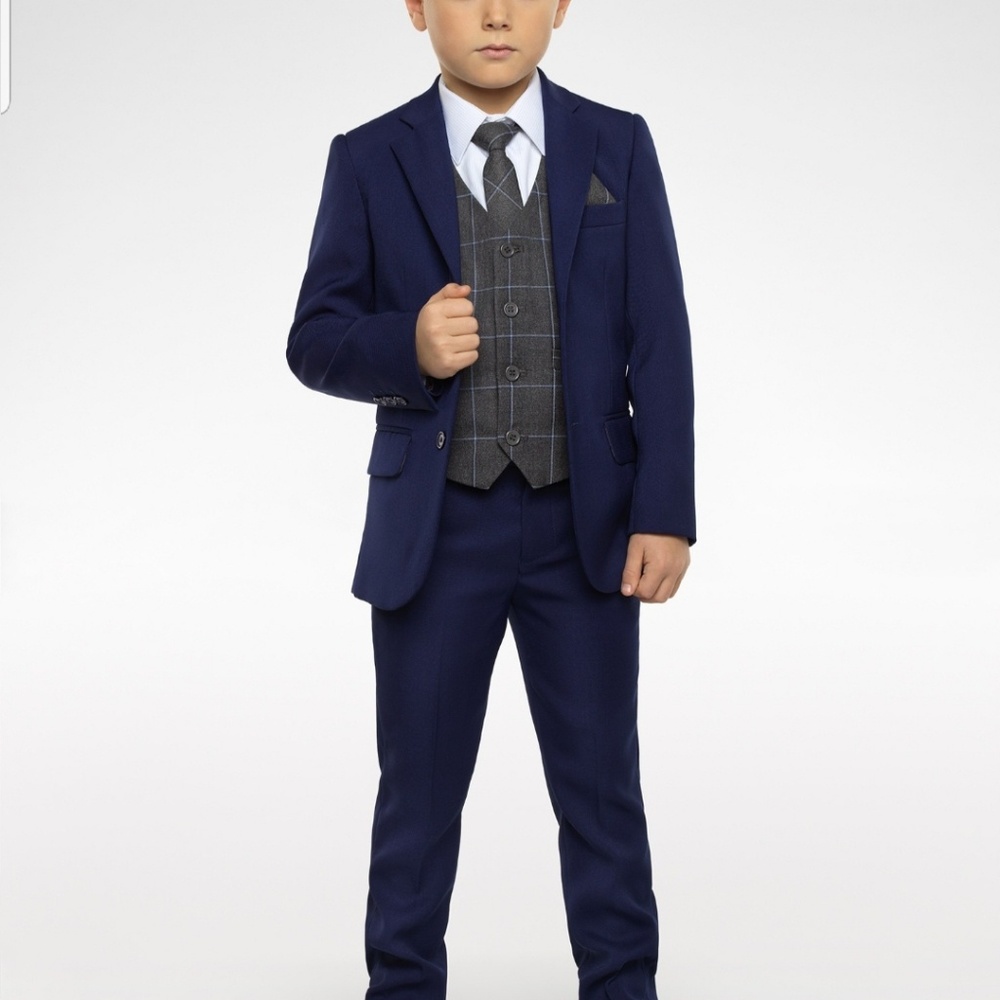 Size 8 boys Paisley of London suit Navy/Grey